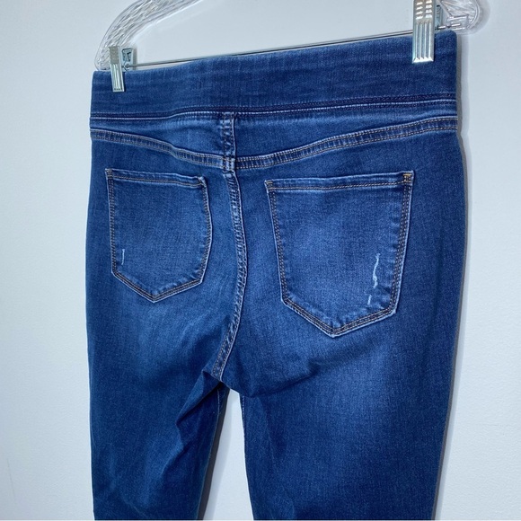 Old Navy Rockstar Mid Rise Distressed Jeggings - Picture 6 of 7